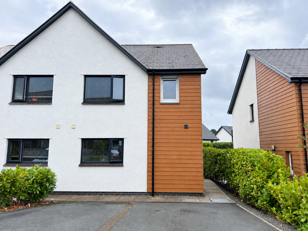 Property photo 1 of 17 E9858Aa2-d371-4A7F-B497-Ad3d3Ad33c5d