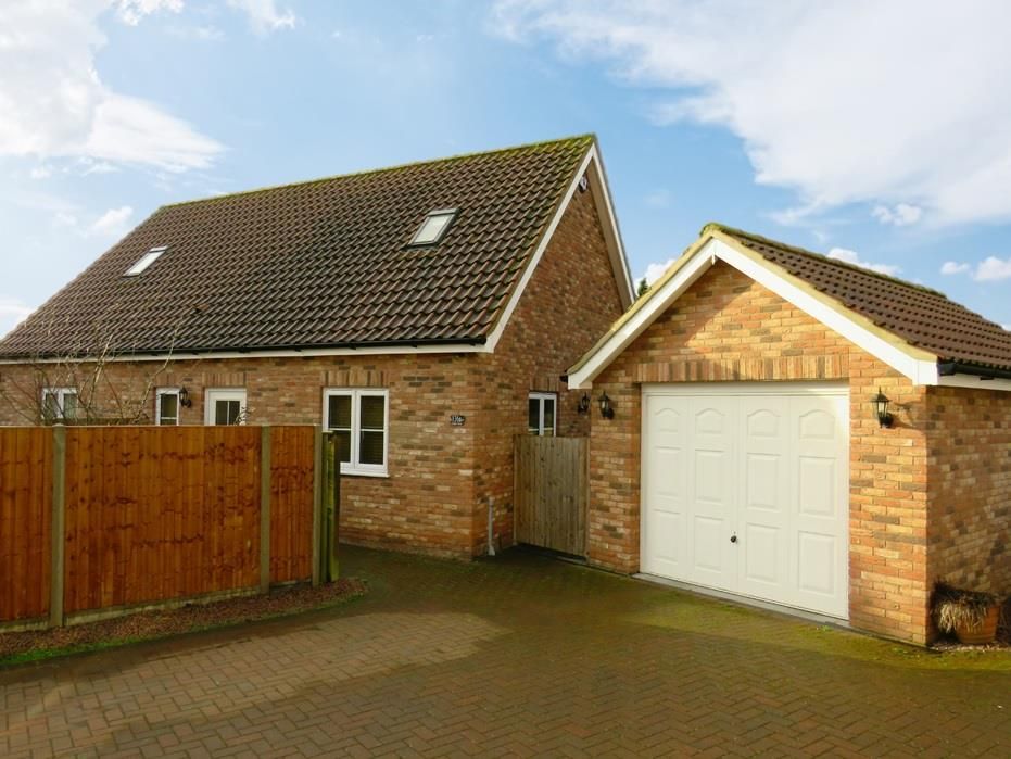 Property photo 1 of 16 Front