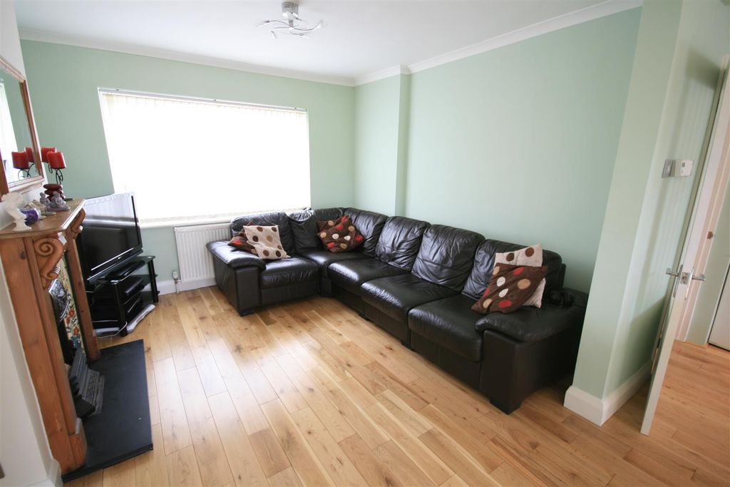 Property photo 2 of 9 Img_2952.Jpg