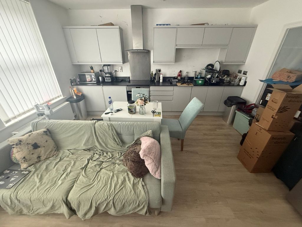 Property photo 3 of 9 Picture No. 01