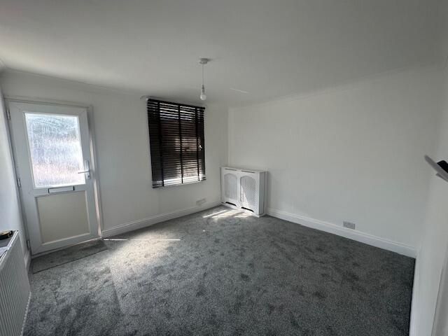 Property photo 2 of 16 Gallery