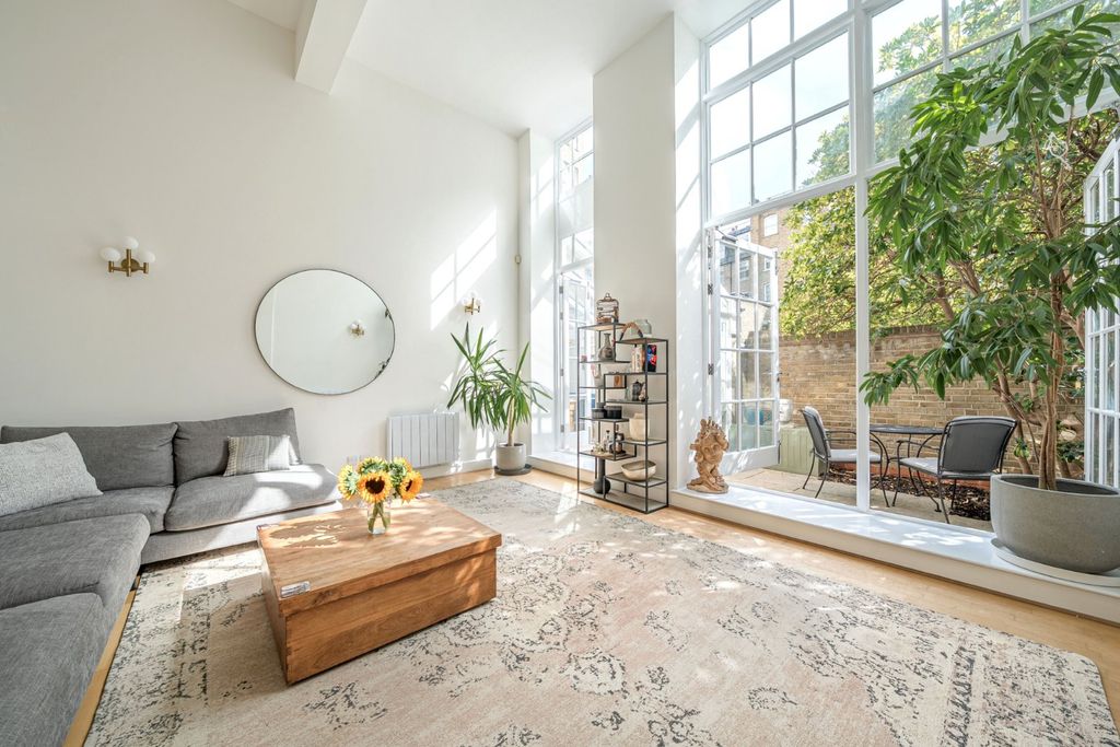 Property photo 1 of 20 Picture No. 37