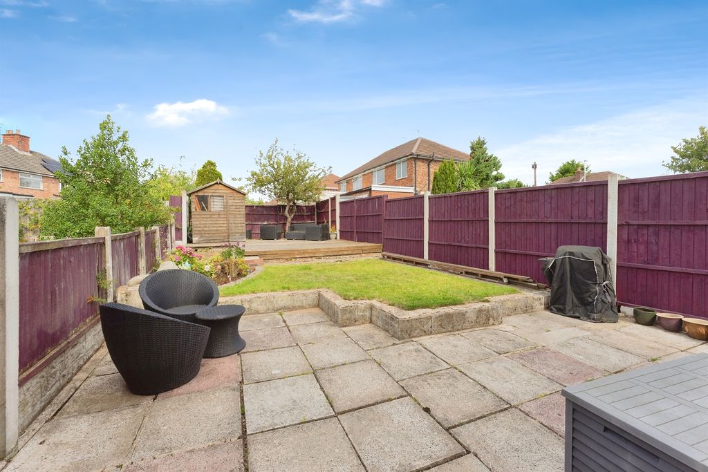 Property photo 2 of 17