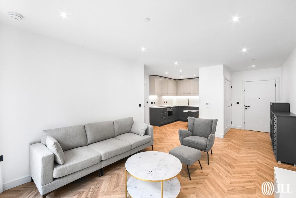 Property photo 1 of 11 Tryon House