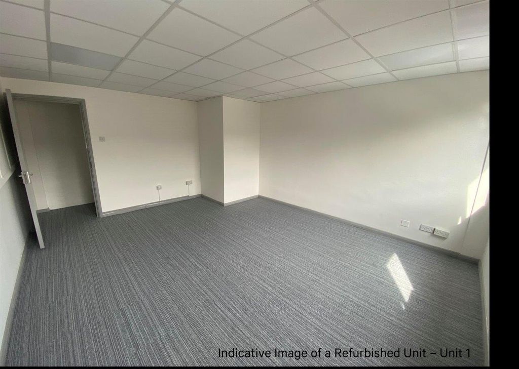 Property photo 3 of 4