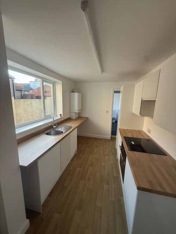 Property photo 2 of 9 070Feb99-8B8E-4614-A6Aa-4Cac19E000d3.Jpg