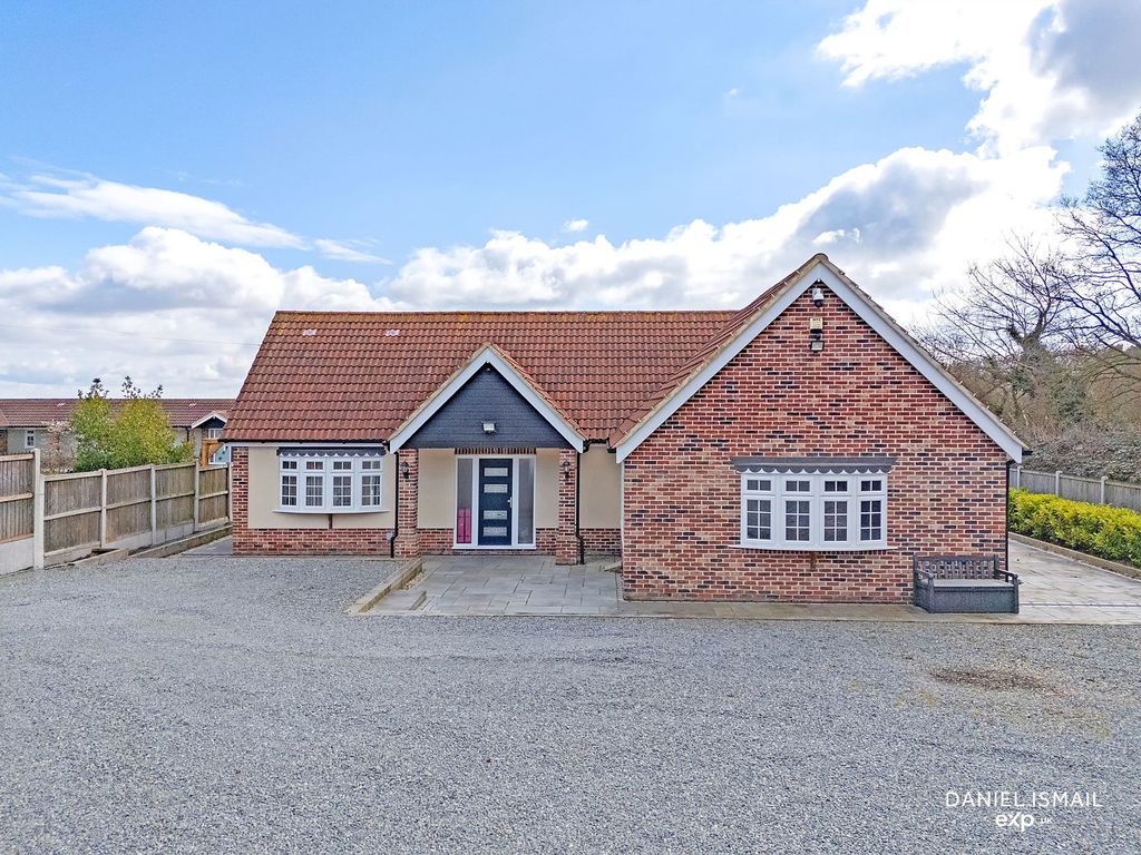 Property photo 1 of 31