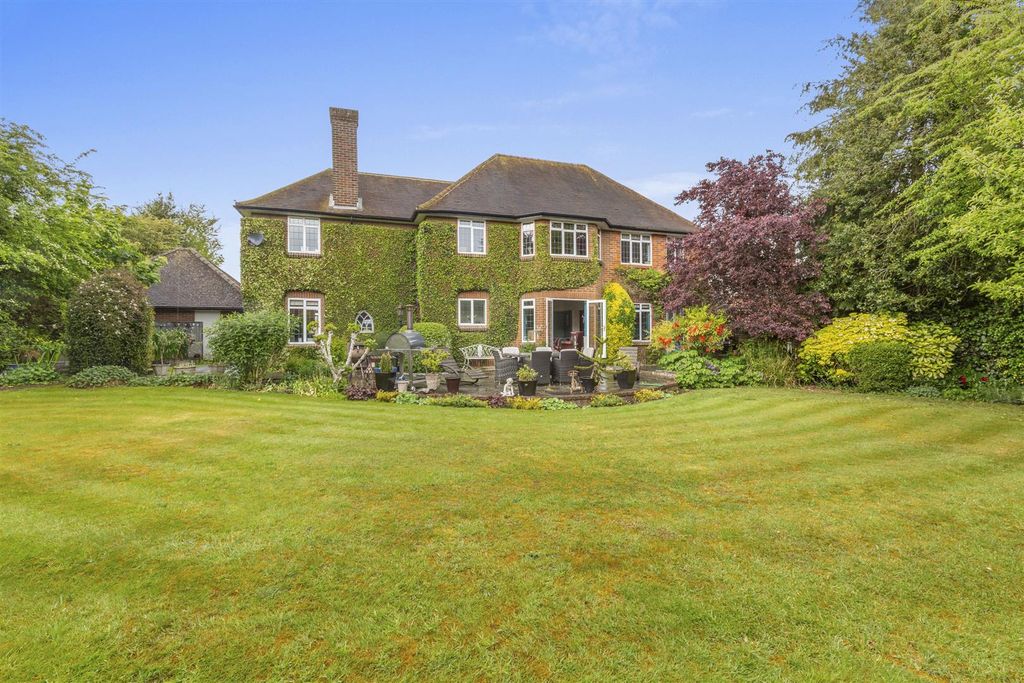 Property photo 2 of 25 Marlow Hill-21.Jpg
