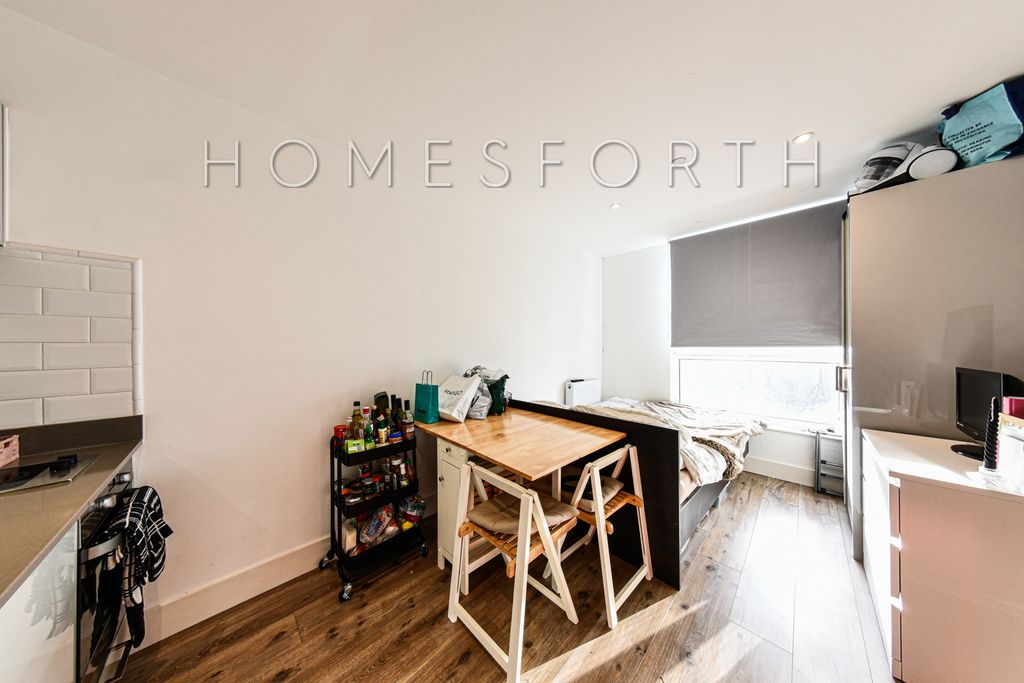 Property photo 1 of 5 Photo 2