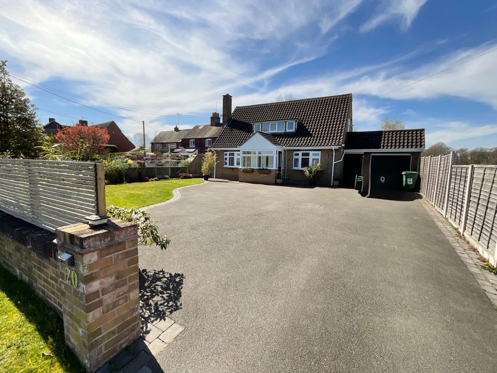 Property photo 1 of 27