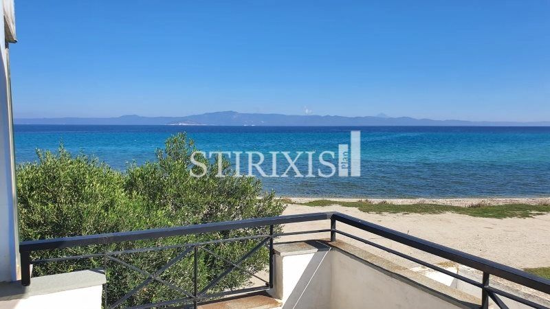 Property photo 1 of 9 Maisonette, 94 Sq, For Sale