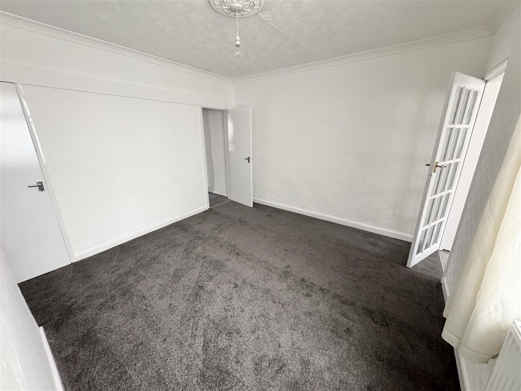 Property photo 2 of 8 Img_4440.Jpeg