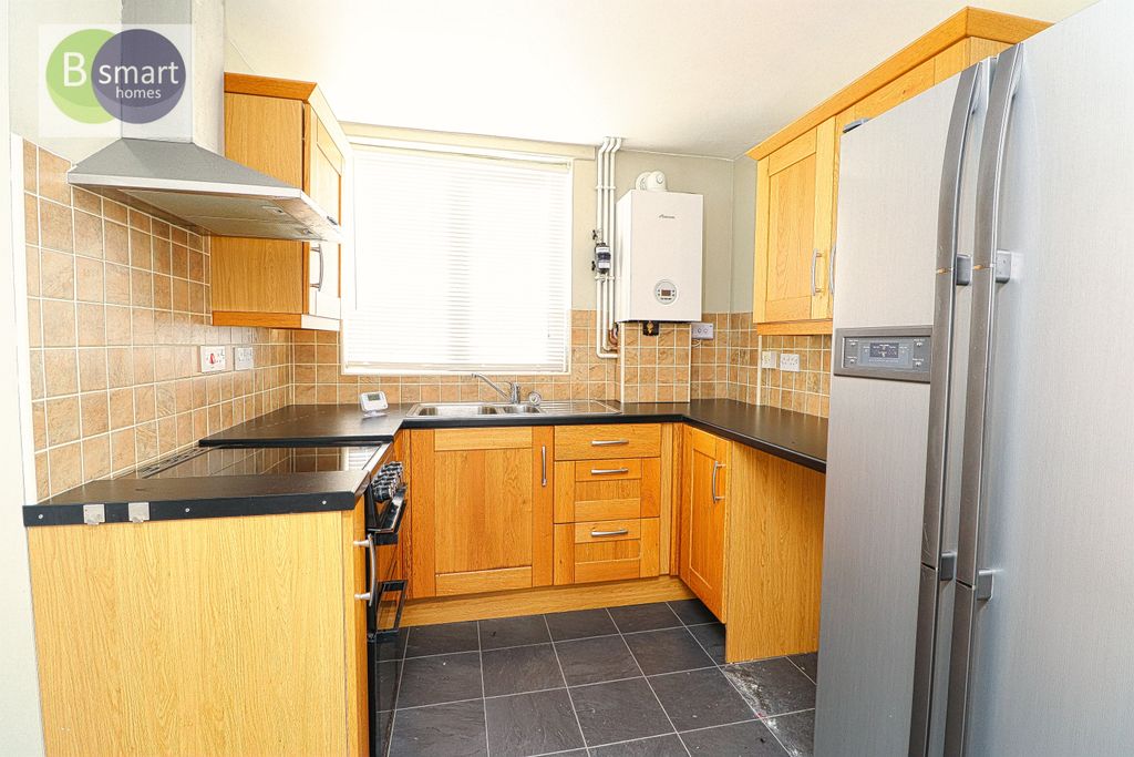 Property photo 2 of 10 Img_8261