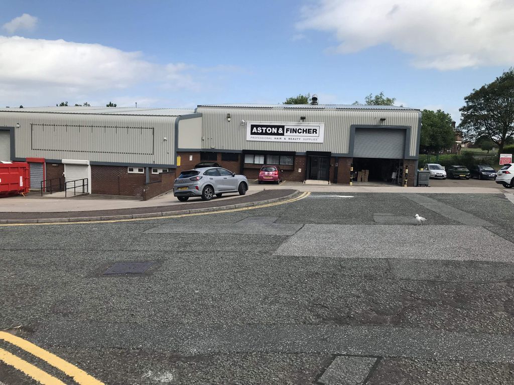 Property photo 1 of 1