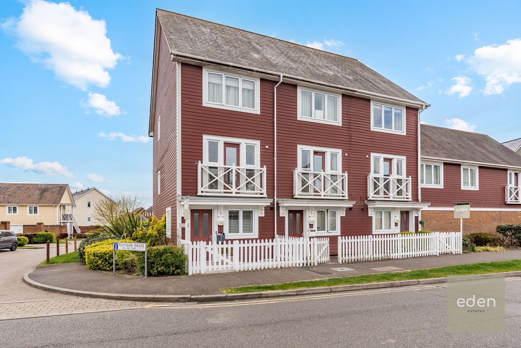 Property photo 1 of 25