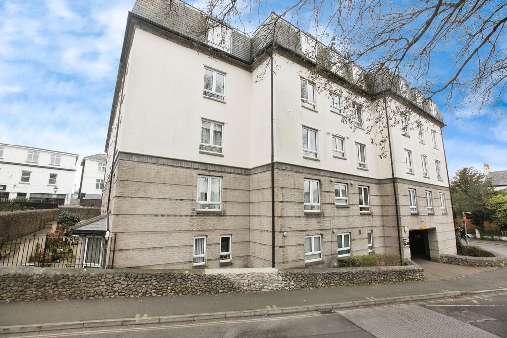 Property photo 1 of 10 General View