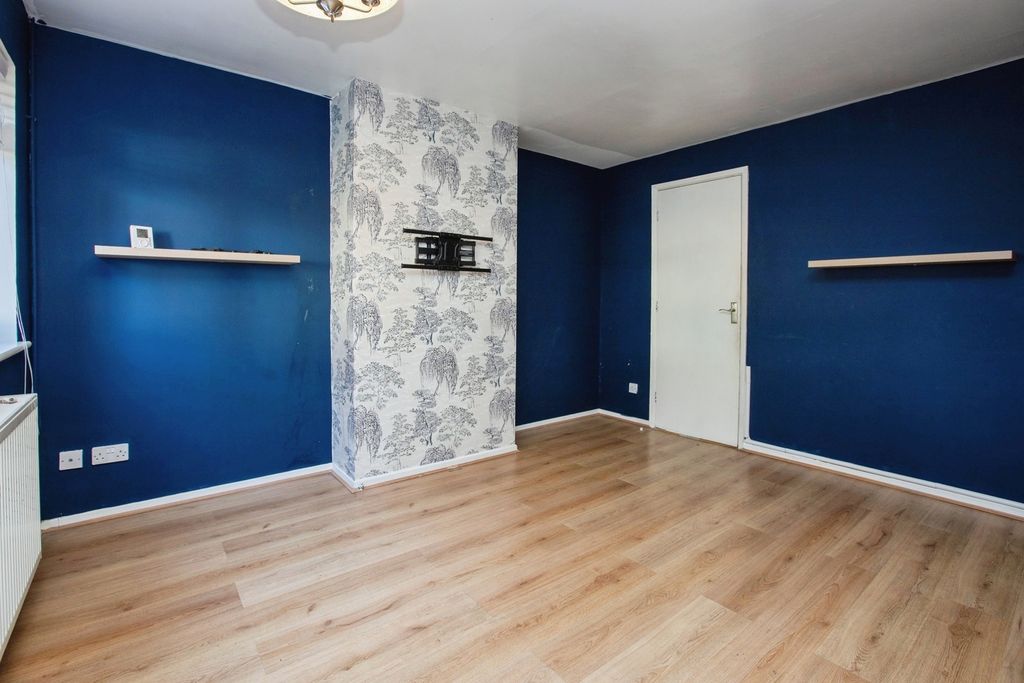 Property photo 3 of 14 Pbox-Img.Jpg