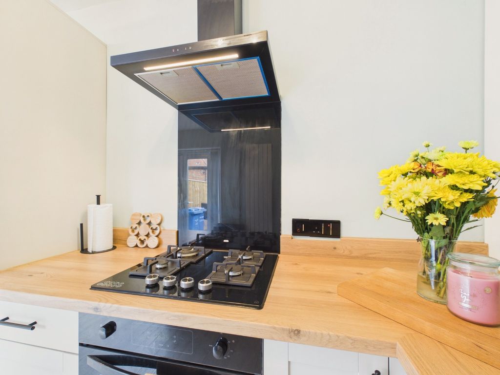 Property photo 2 of 17 5414656