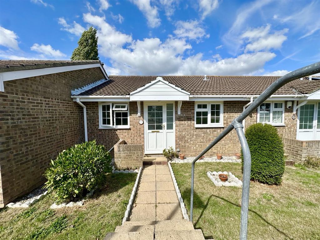 Property photo 1 of 20