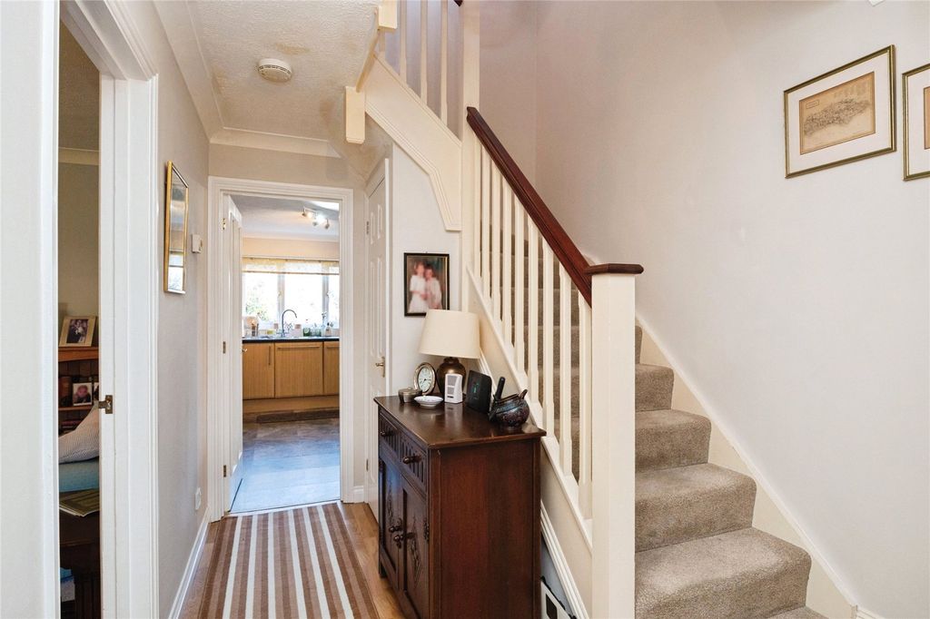 Property photo 2 of 20 Hall