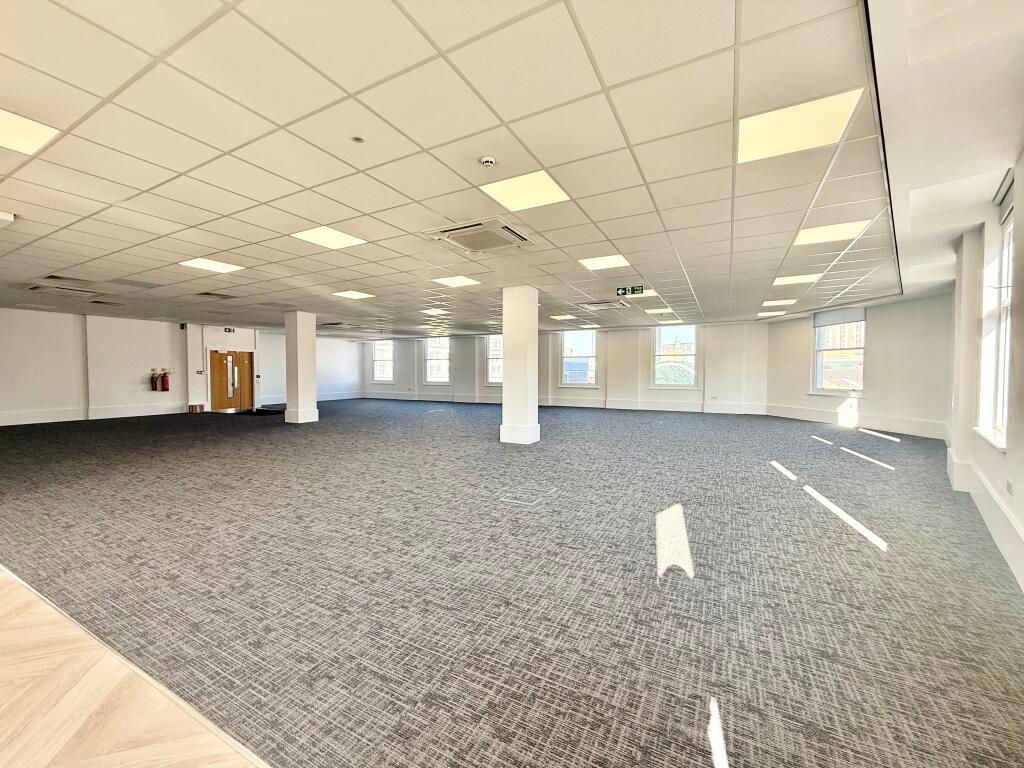 Property photo 2 of 10 Photo 2