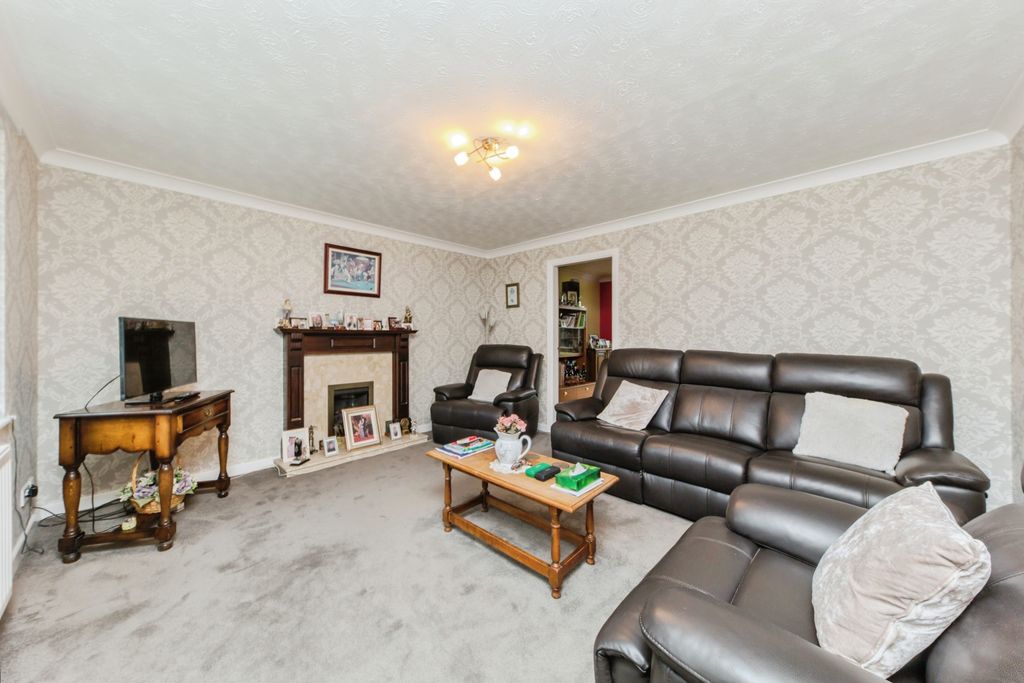 Property photo 3 of 16 Photography