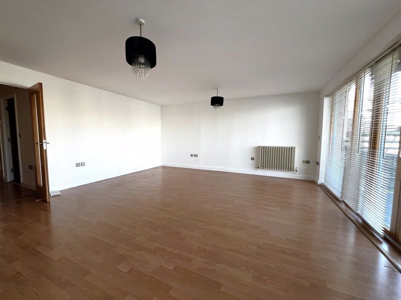 Property photo 2 of 10 Photo 1