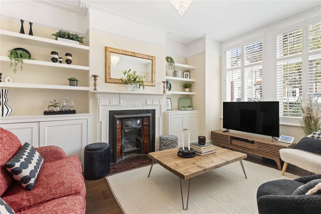 Property photo 2 of 14 Picture No. 11