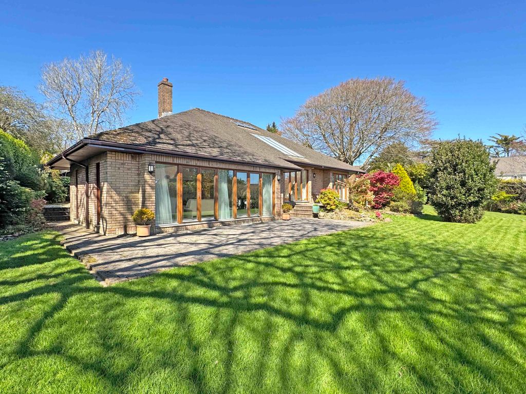 Property photo 1 of 11 Photo 1