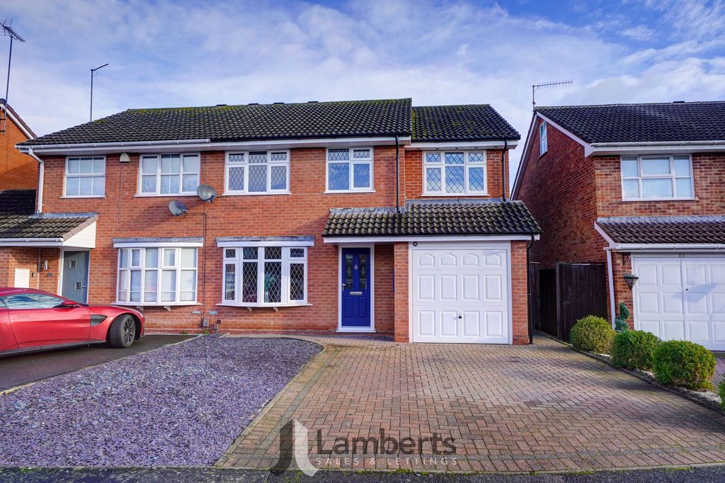 Property photo 1 of 21 Front View