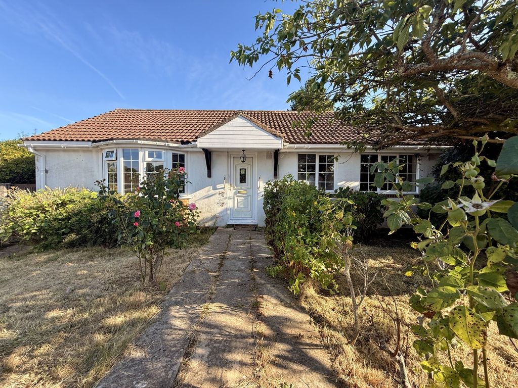 Property photo 2 of 7
