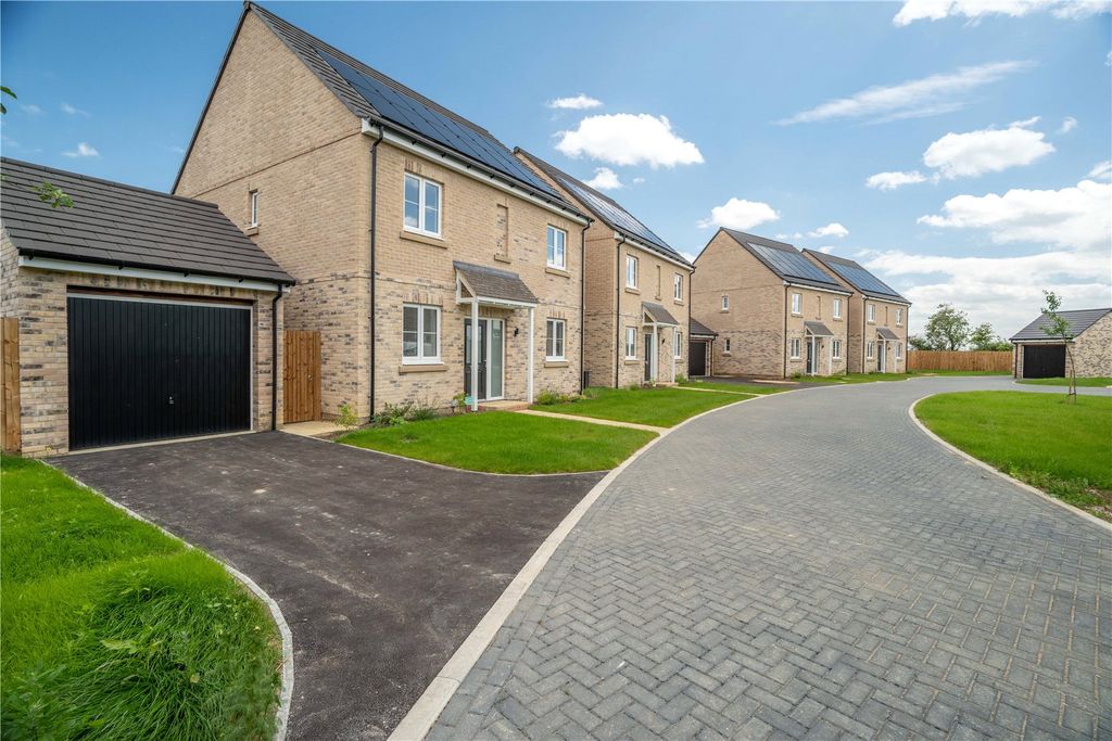 Property photo 2 of 14 Plot 46