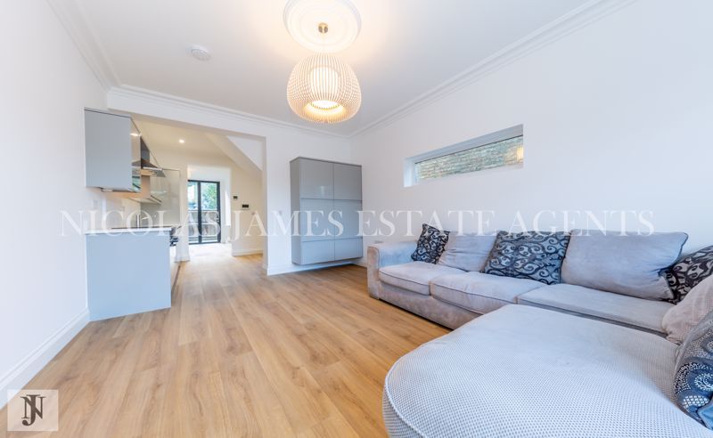 Property photo 2 of 10 Photo 18