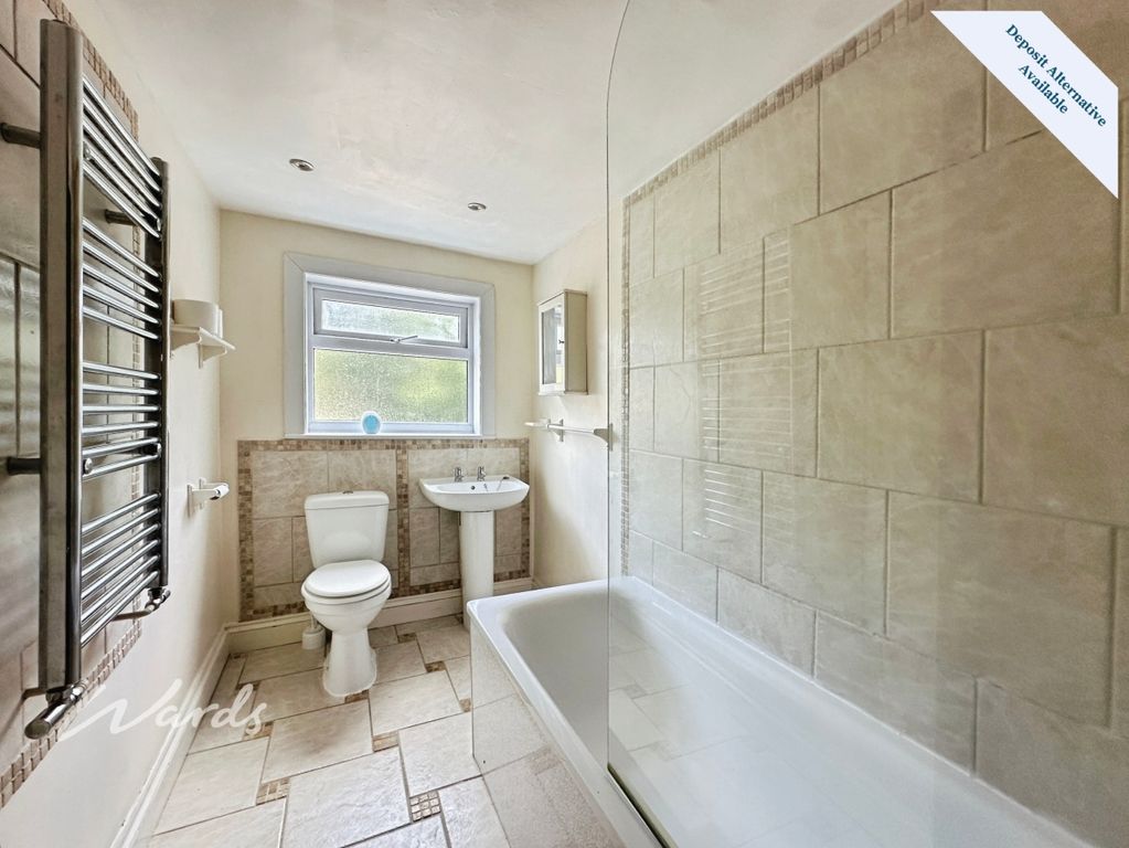 Property photo 3 of 27 Bathroom