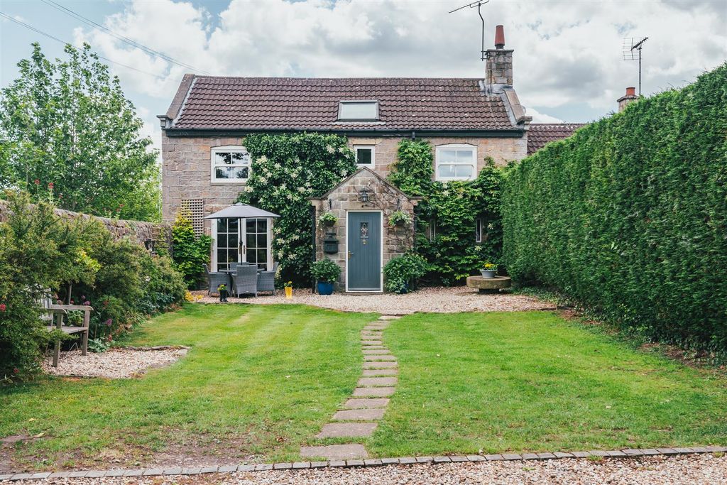 Property photo 3 of 30 Exterior And Gardens