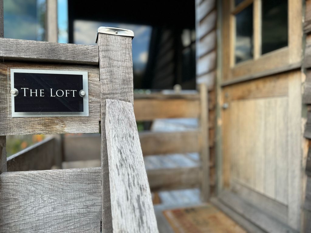 Property photo 1 of 13 External