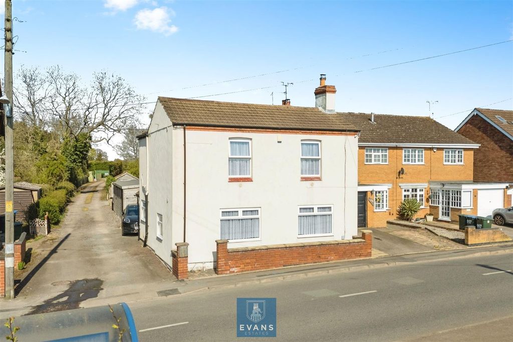 Property photo 2 of 30 Front