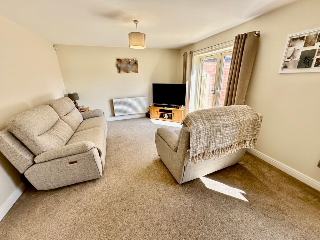 Property photo 2 of 32 Img_2977