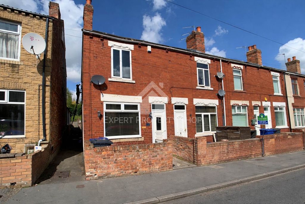 Property photo 1 of 9