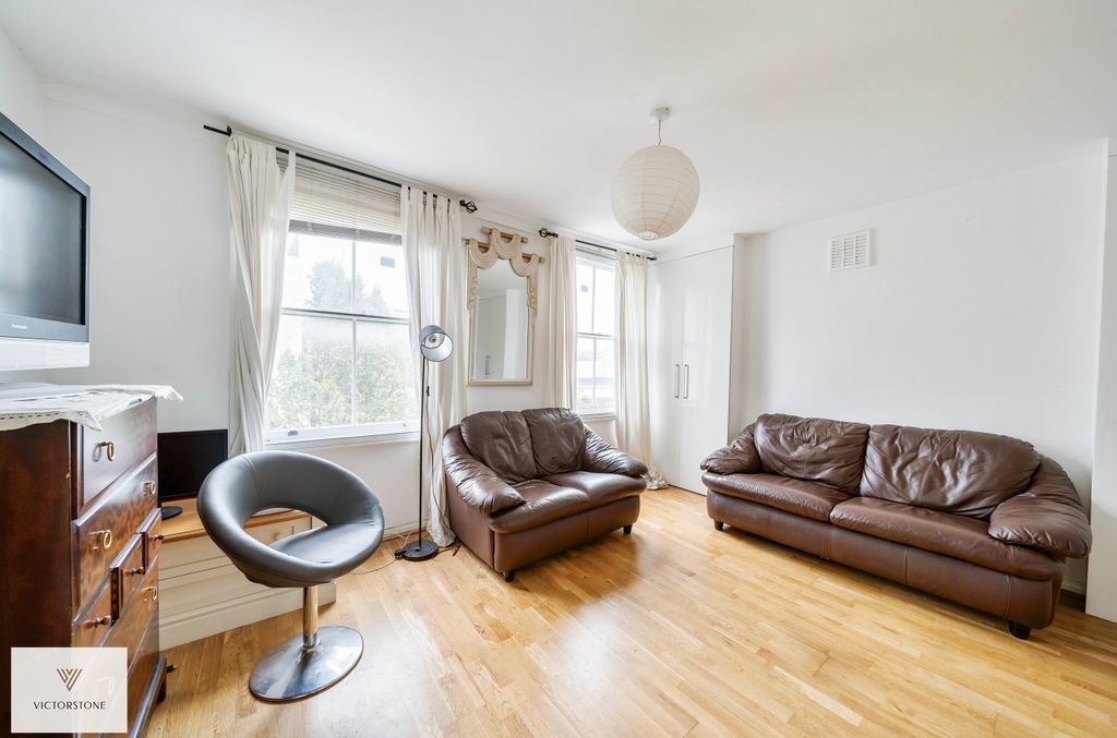 Property photo 1 of 14 1554362