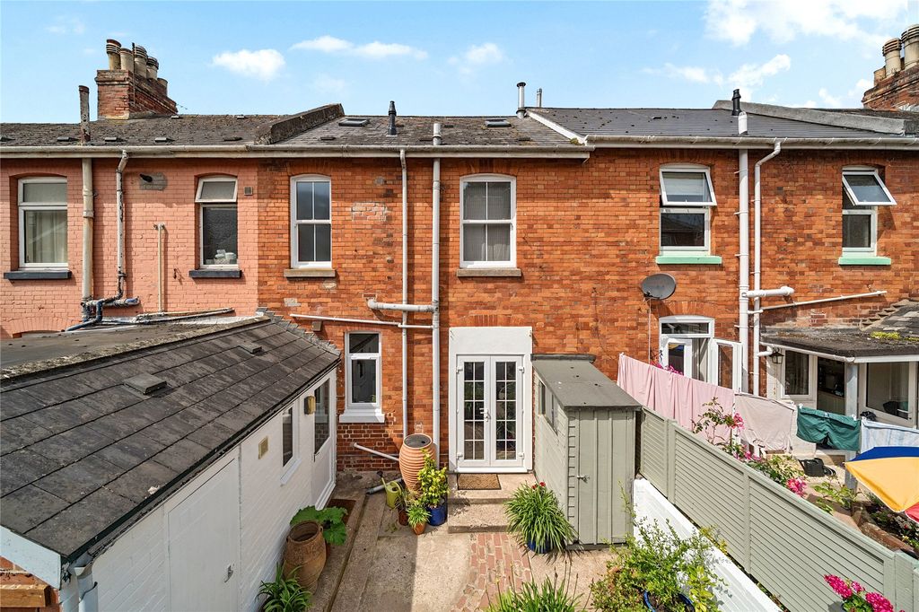 Property photo 3 of 26 Picture No. 77