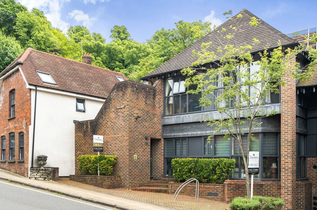 Property photo 1 of 10 Picture No. 14