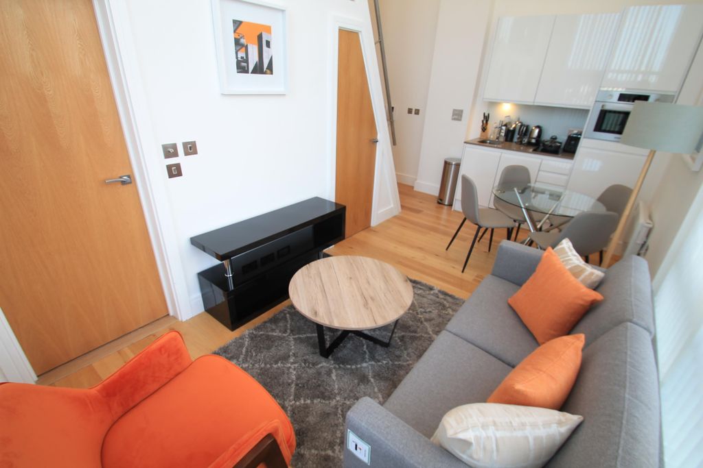 Property photo 3 of 14 Bedroom