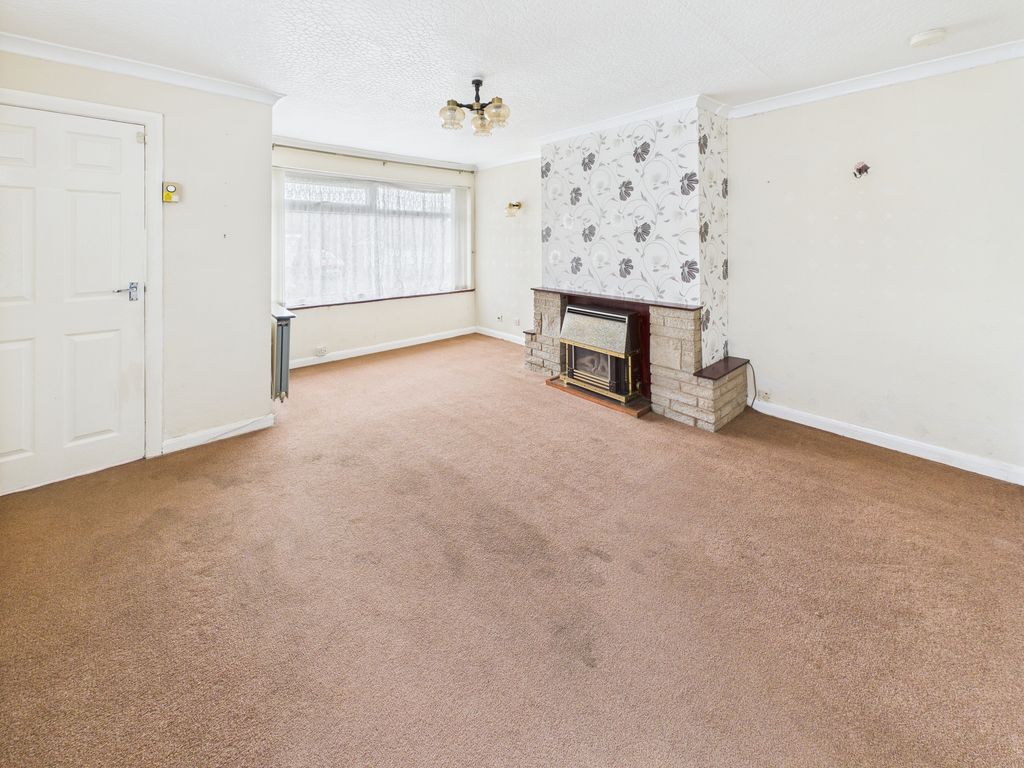 Property photo 3 of 21