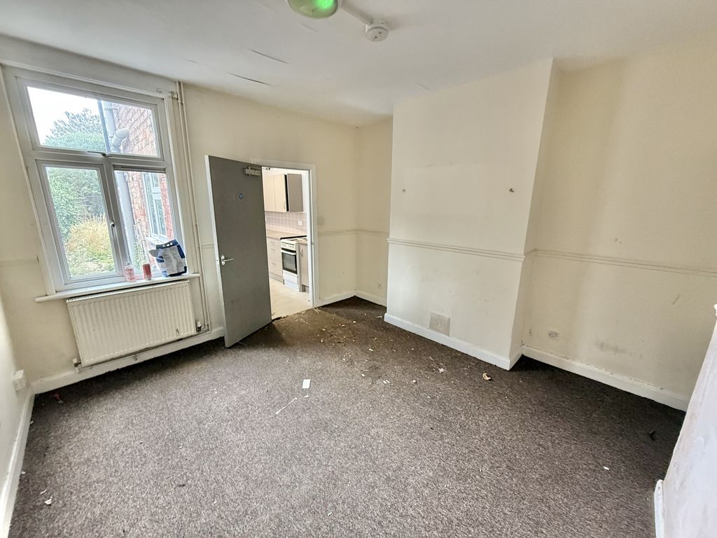 Property photo 3 of 9 Img_0733