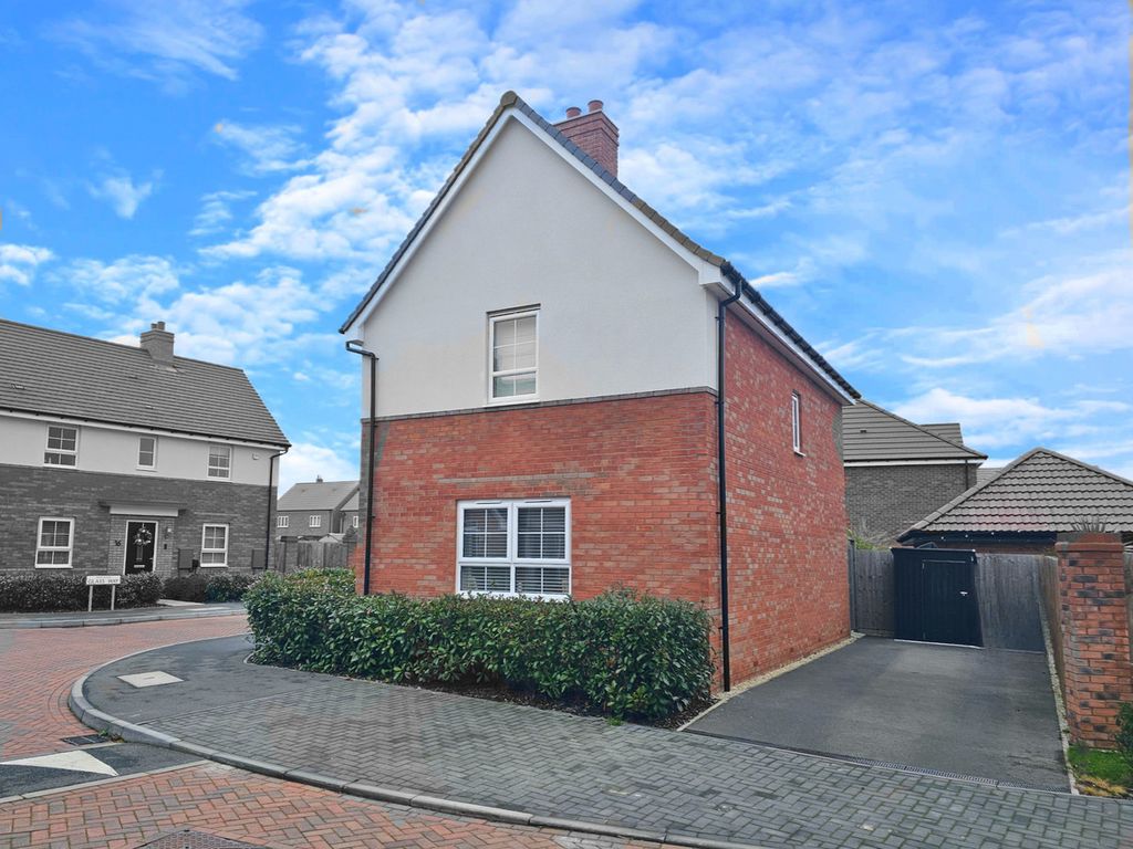 Property photo 2 of 10