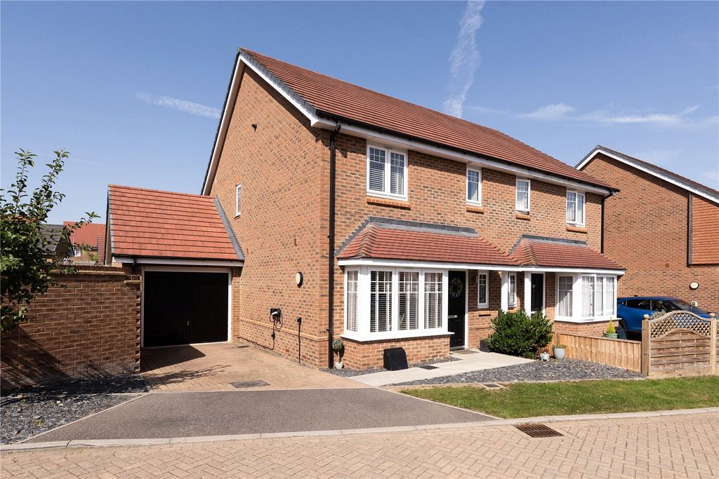 Property photo 1 of 18 Picture No. 01