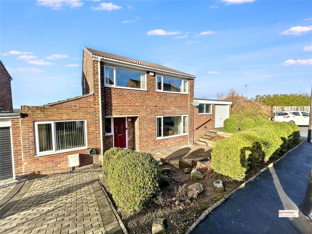 Property photo 1 of 25 Picture No. 17