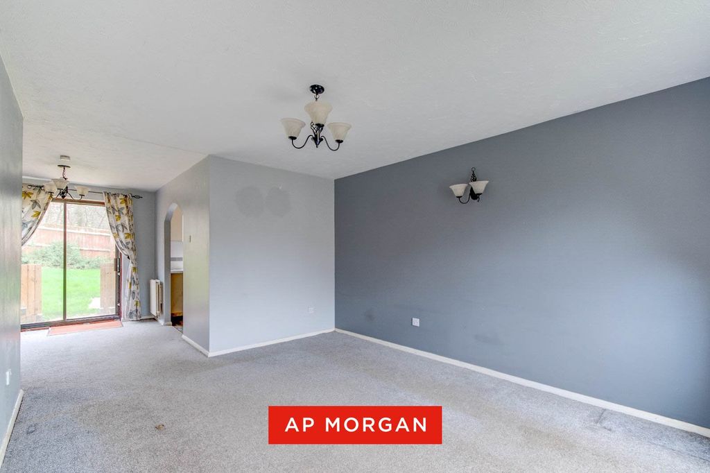 Property photo 3 of 15 Picture No. 21