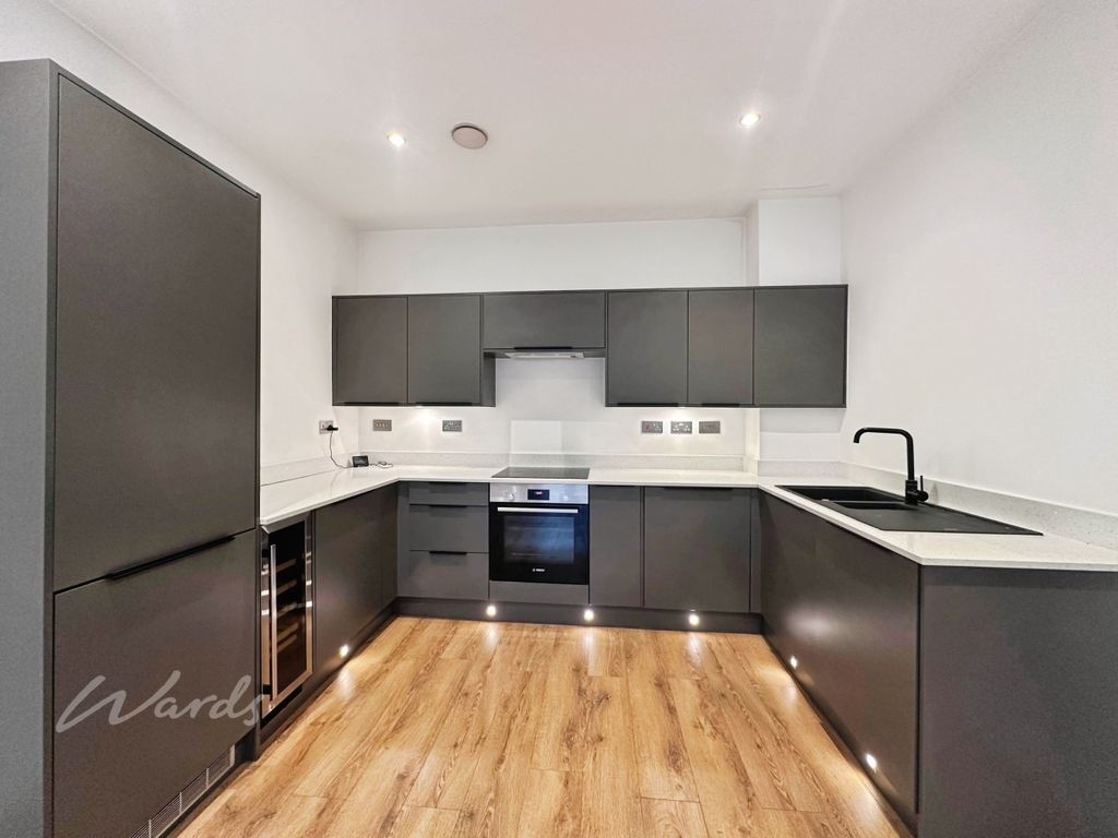 Property photo 1 of 7 Queensbridge Kitc...